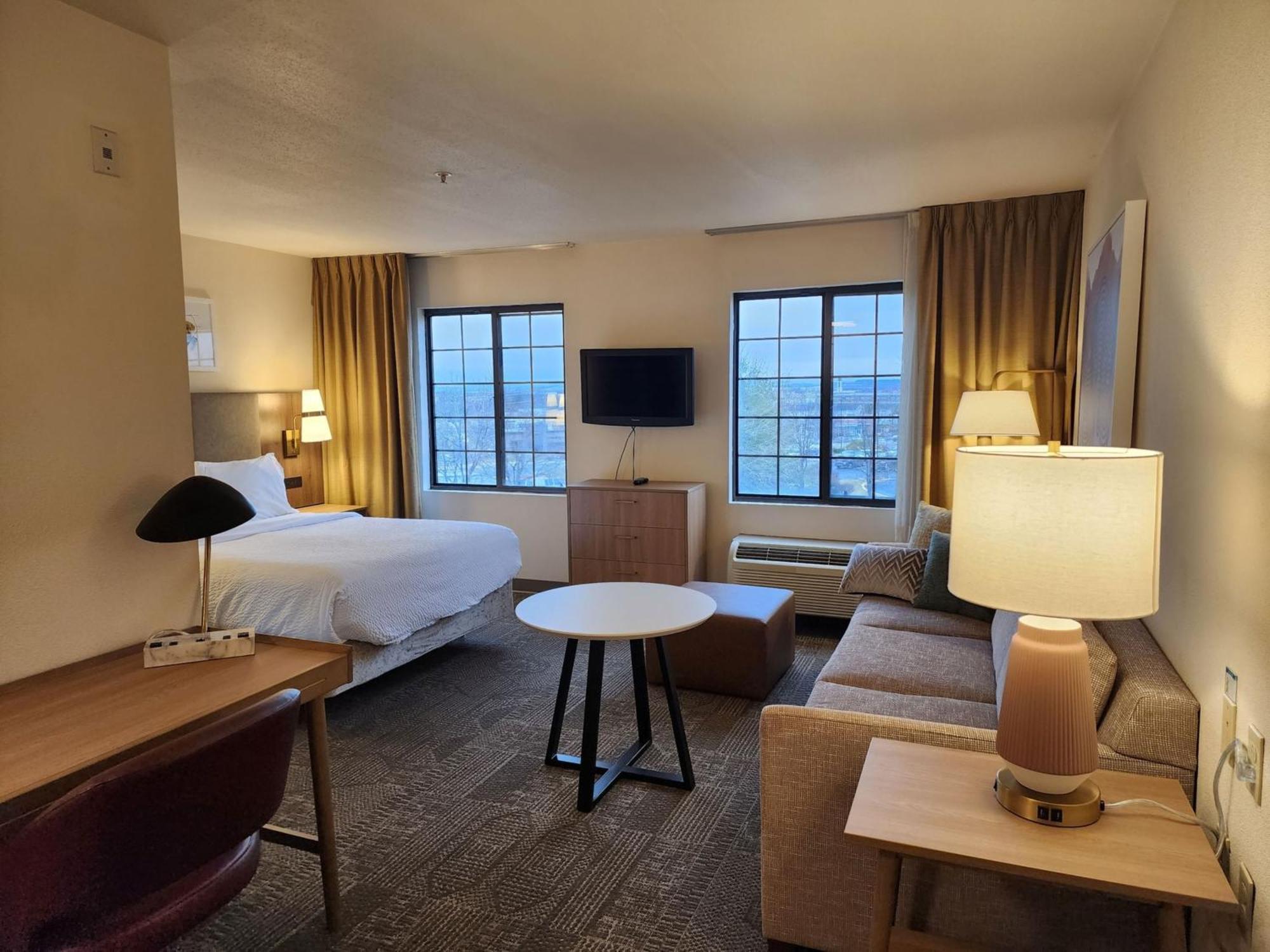 Staybridge Suites Allentown Airport Lehigh Valley By Ihg Exterior foto
