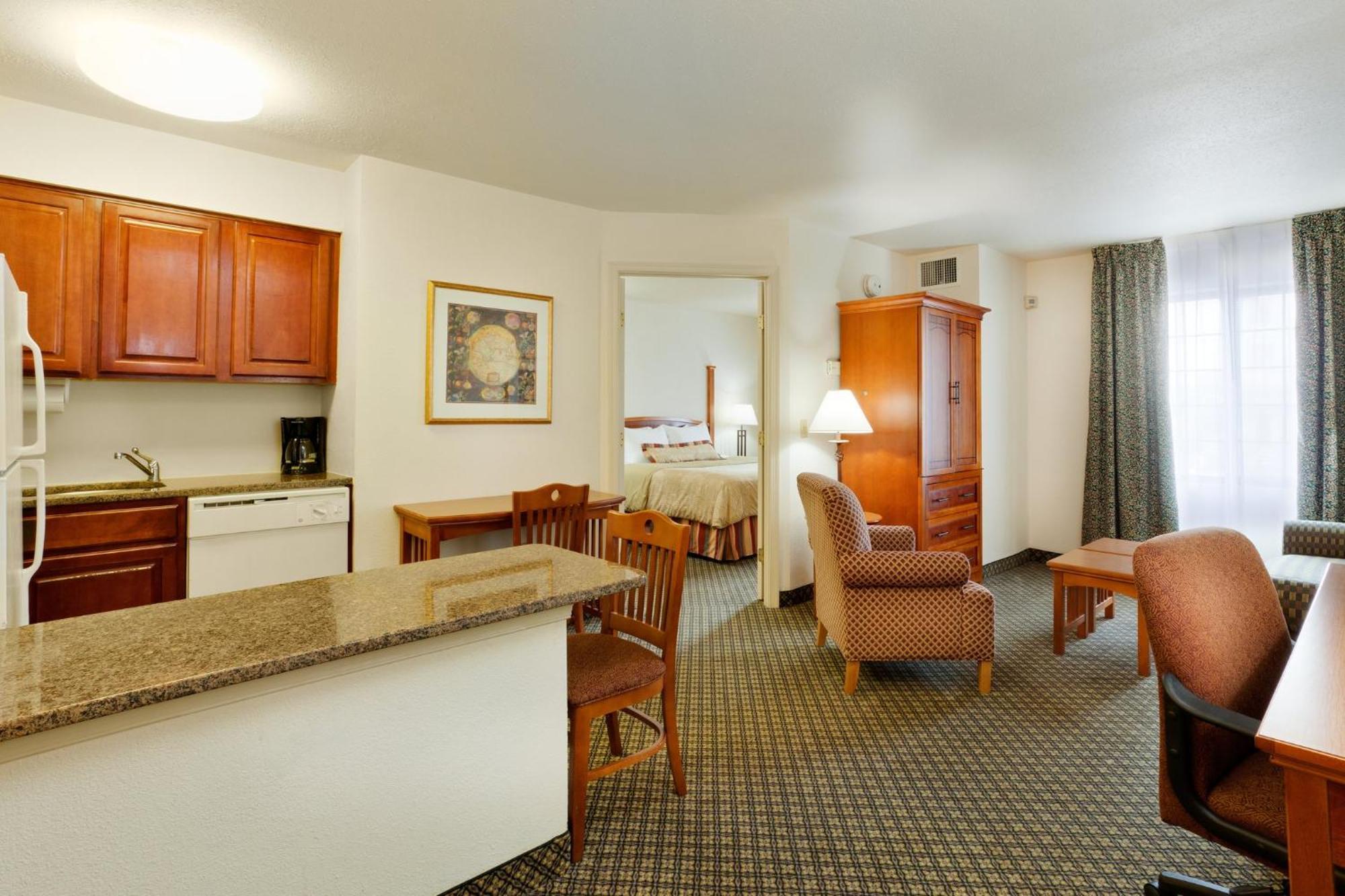 Staybridge Suites Allentown Airport Lehigh Valley By Ihg Exterior foto