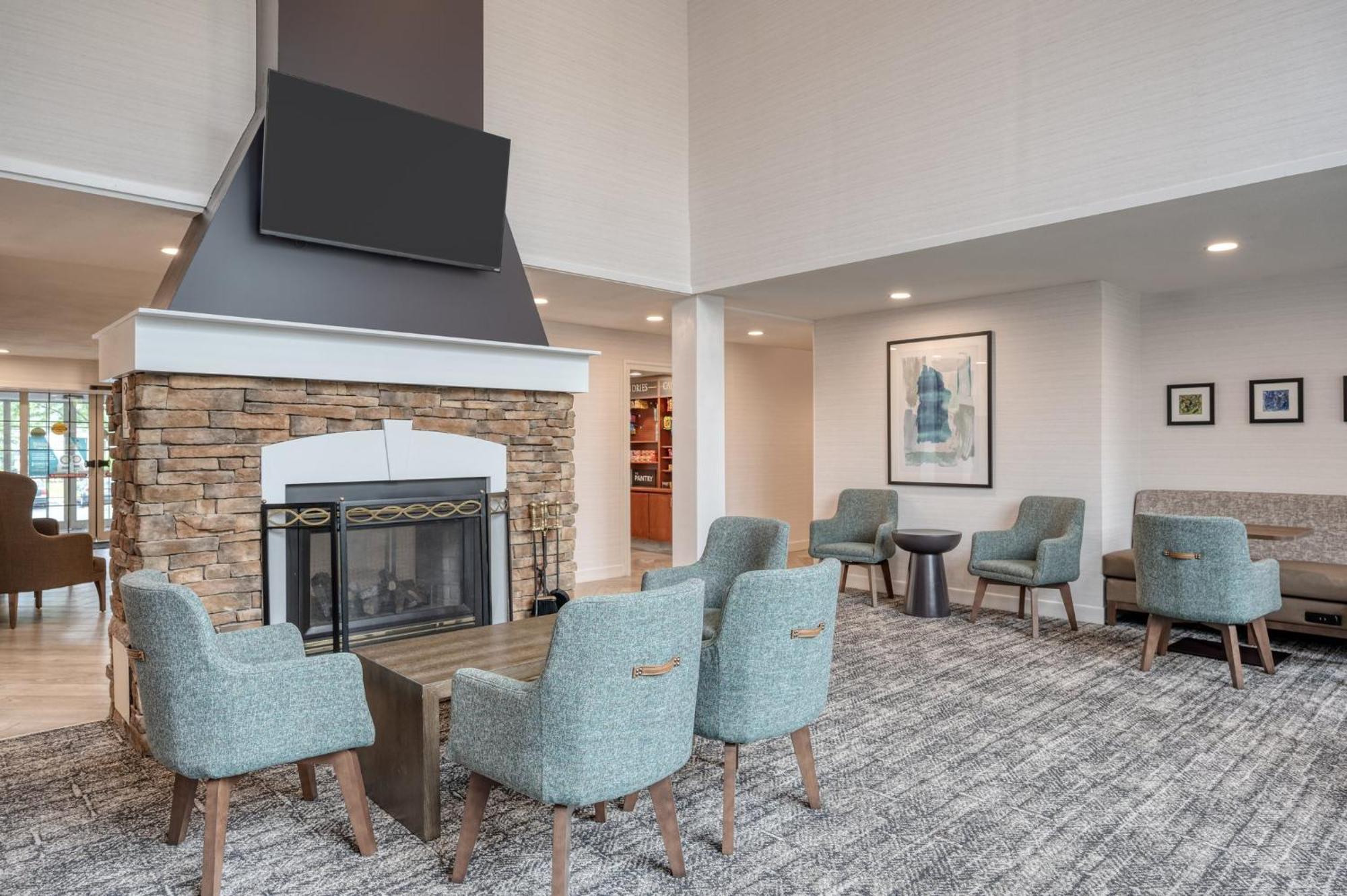 Staybridge Suites Allentown Airport Lehigh Valley By Ihg Exterior foto