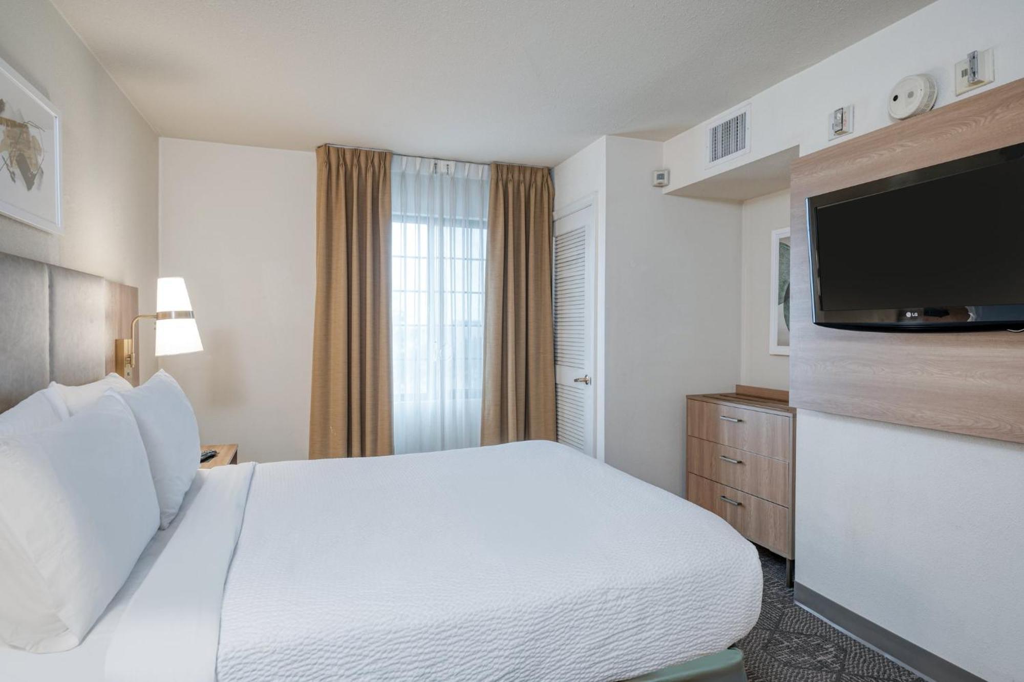 Staybridge Suites Allentown Airport Lehigh Valley By Ihg Exterior foto